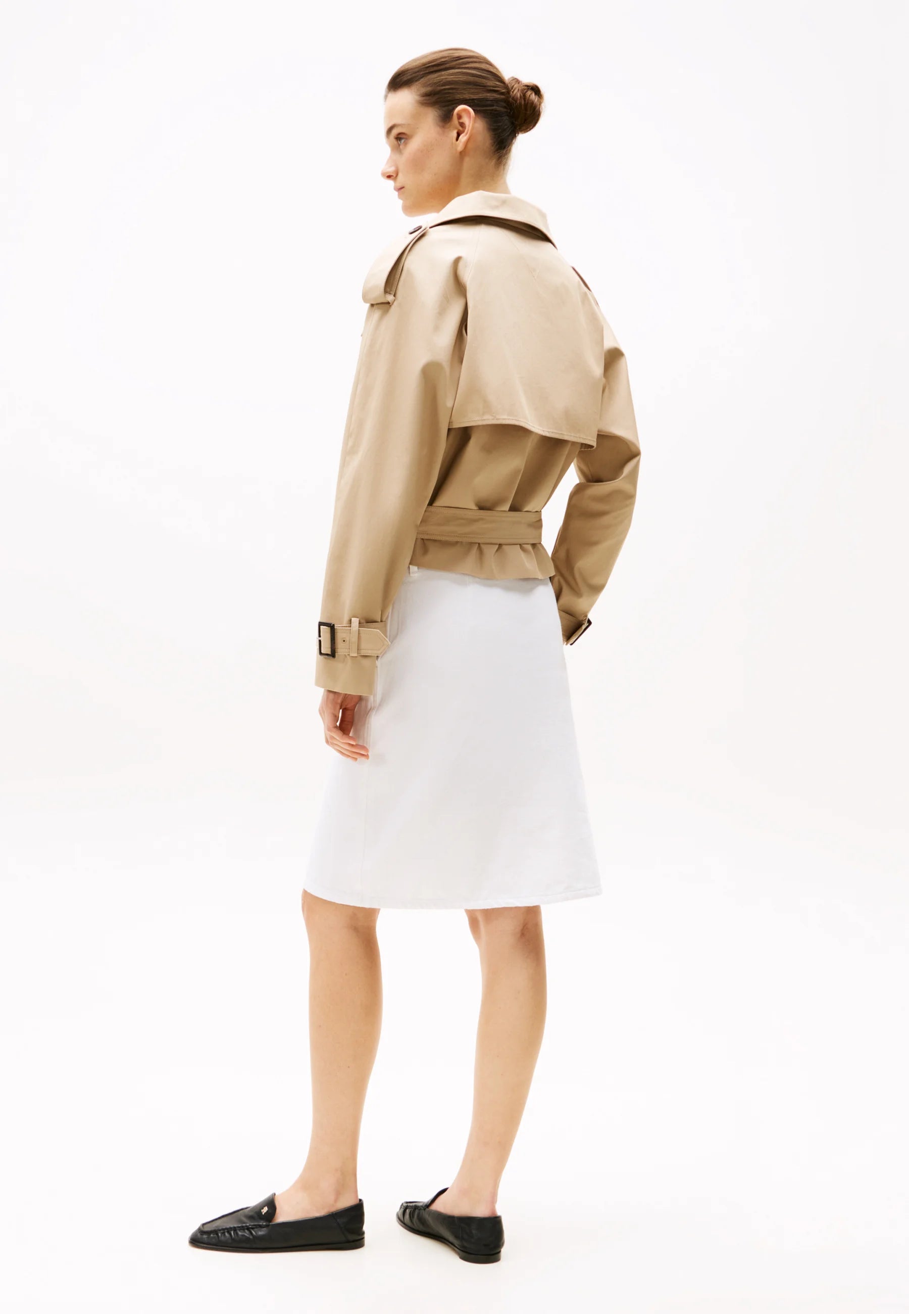 Short trench coat jacket