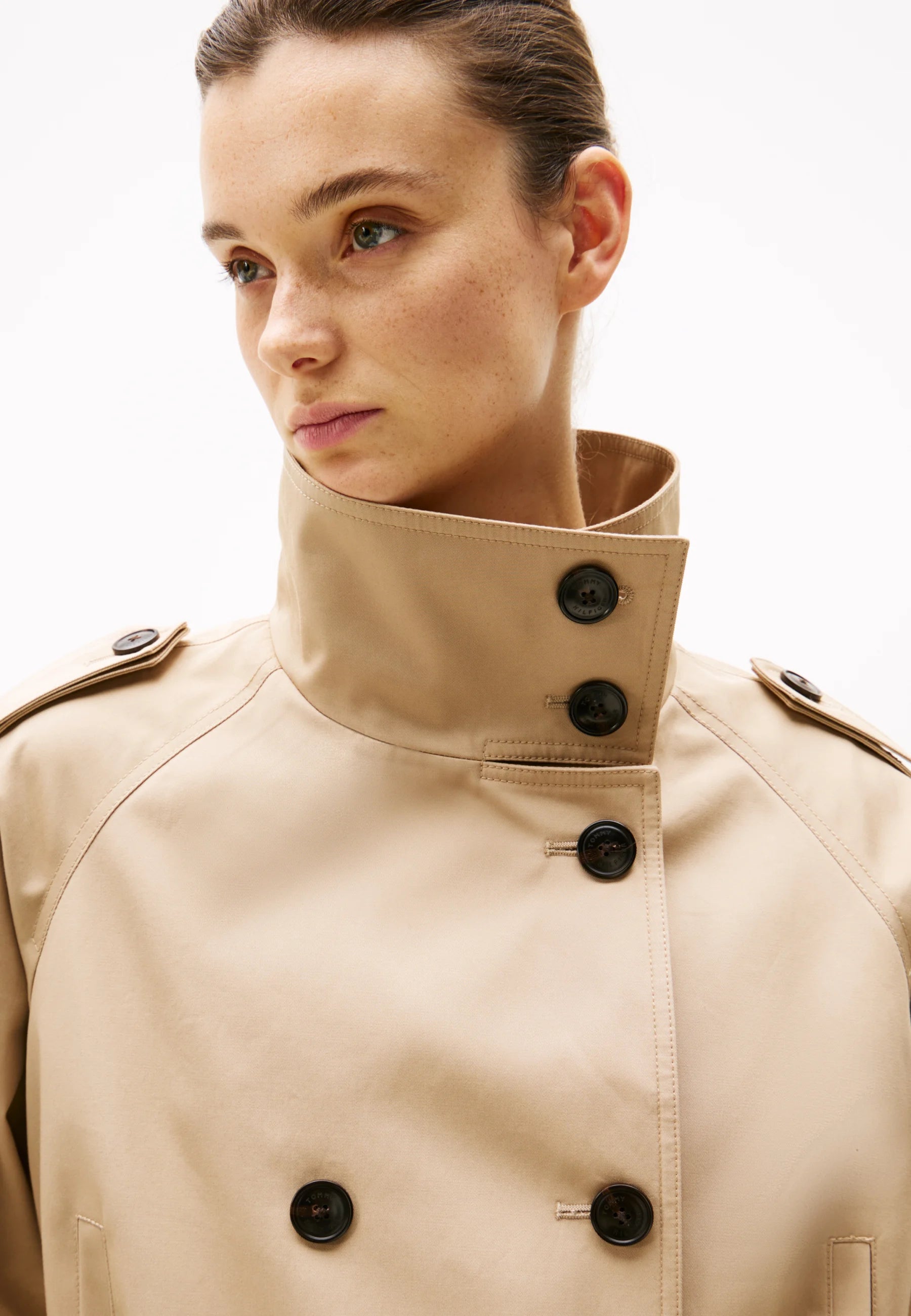 Short trench coat jacket