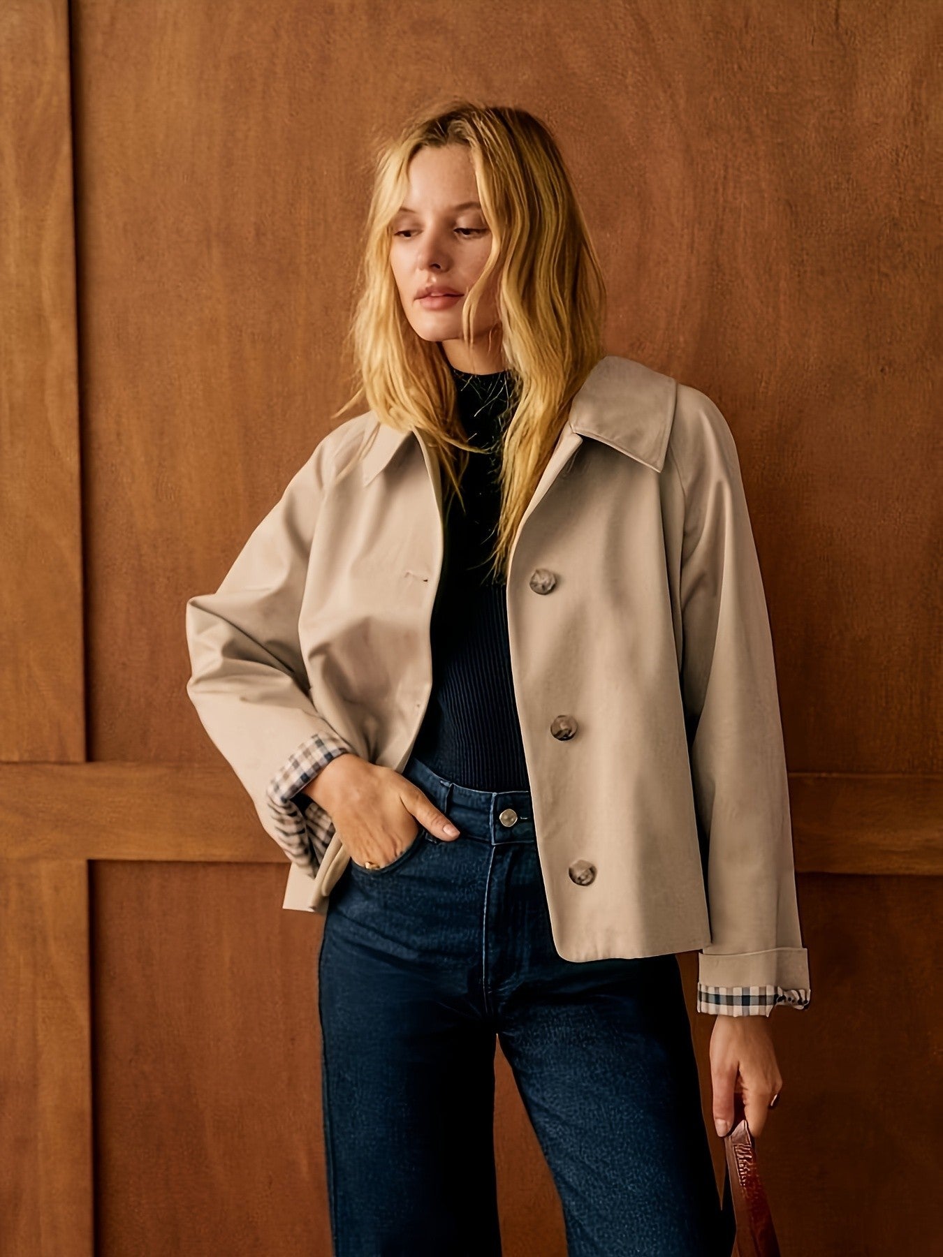 Luna Noora – The Parisian Trench Jacket